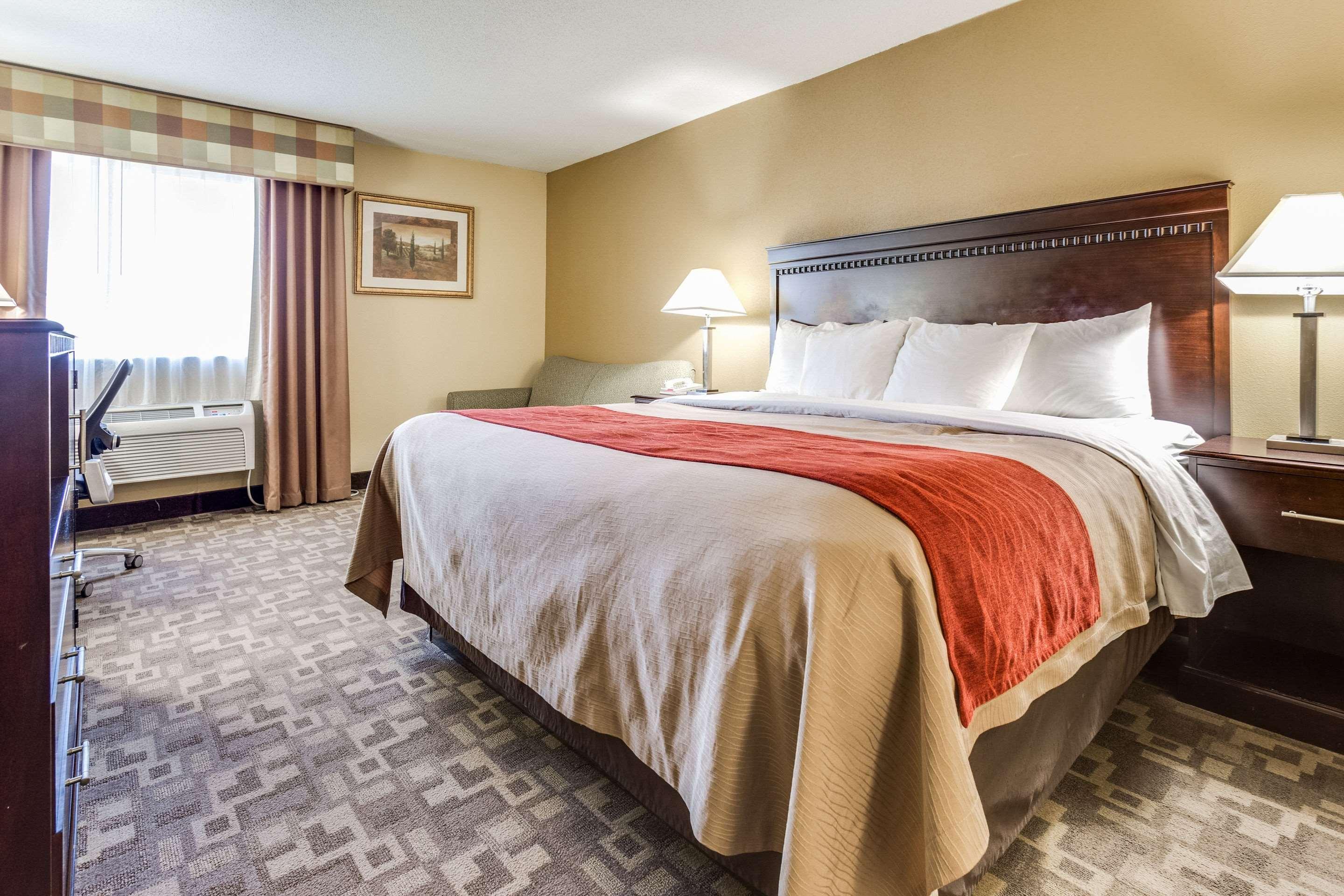 Quality Inn Asheboro South Екстериор снимка
