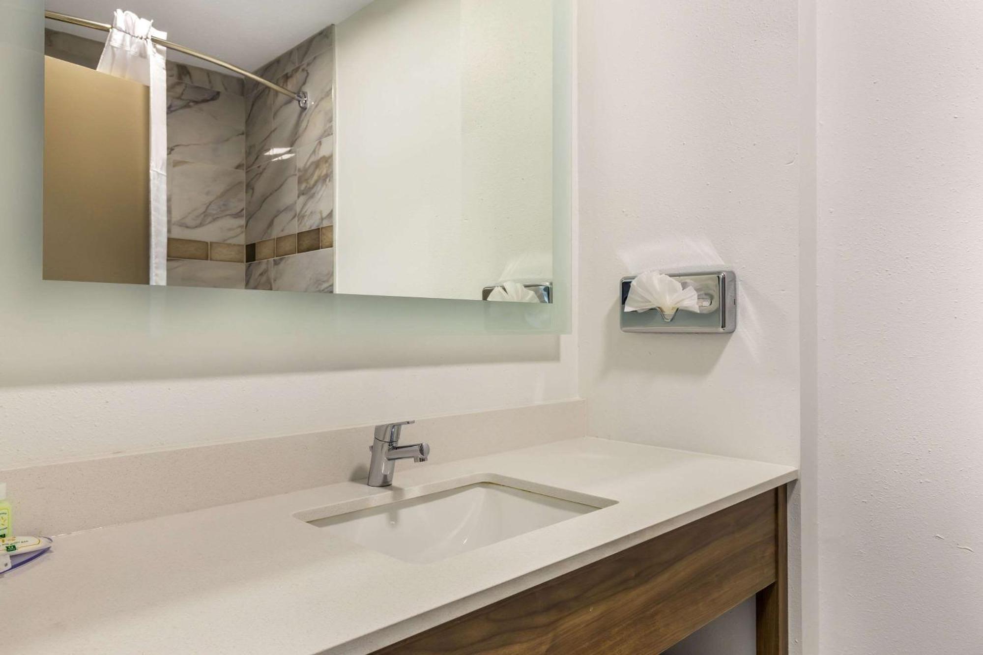 Quality Inn Asheboro South Екстериор снимка