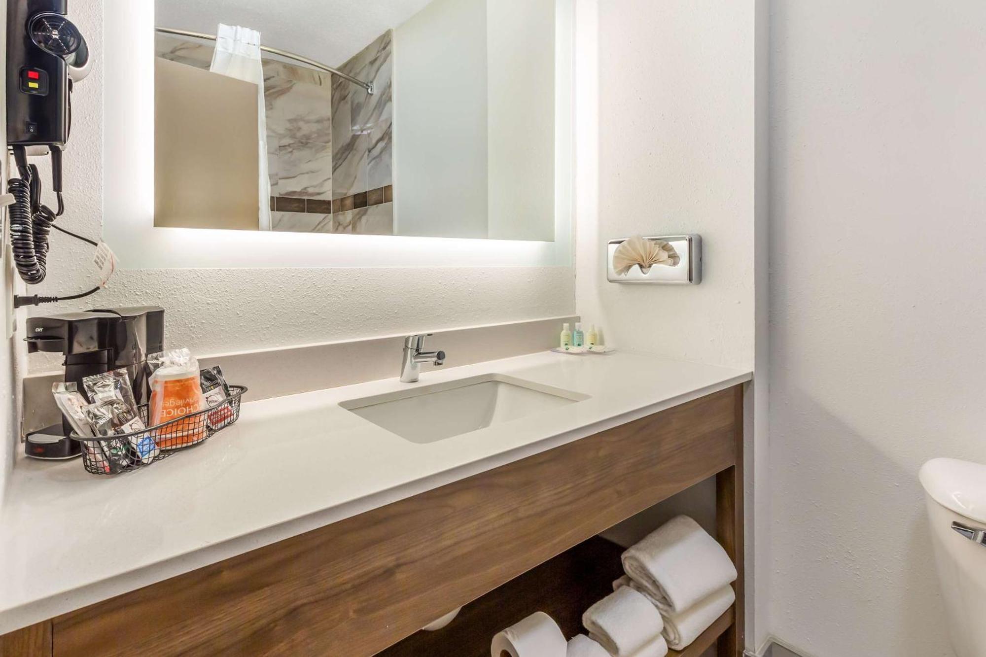 Quality Inn Asheboro South Екстериор снимка