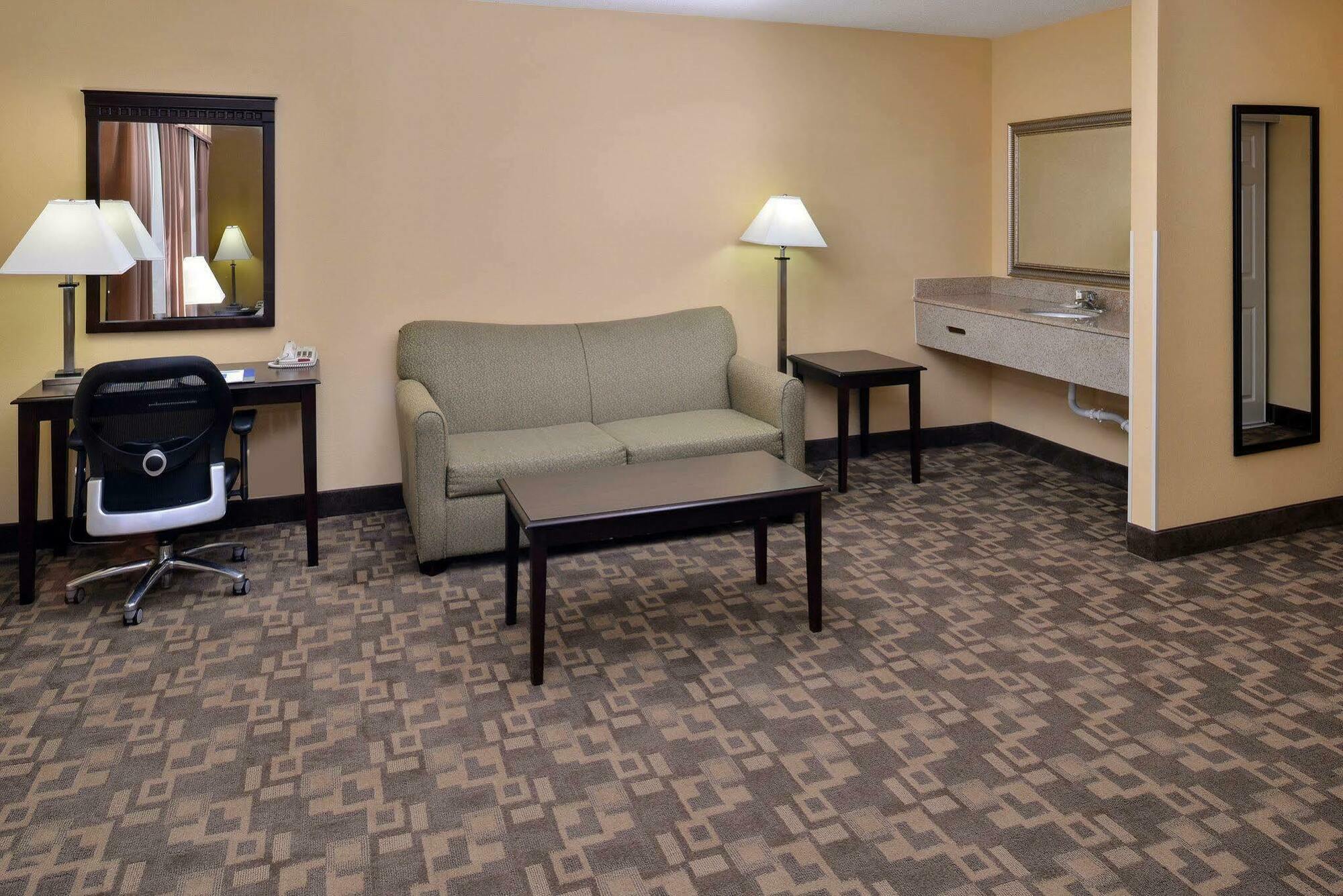 Quality Inn Asheboro South Екстериор снимка