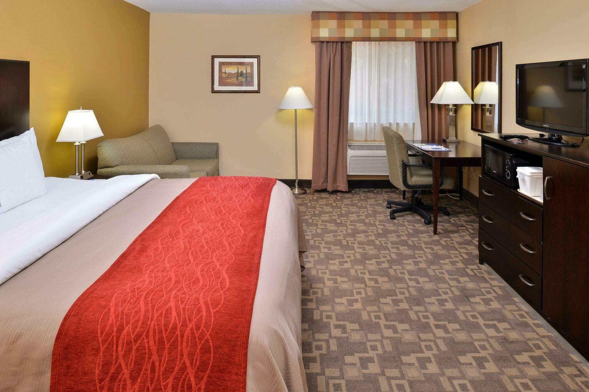 Quality Inn Asheboro South Екстериор снимка