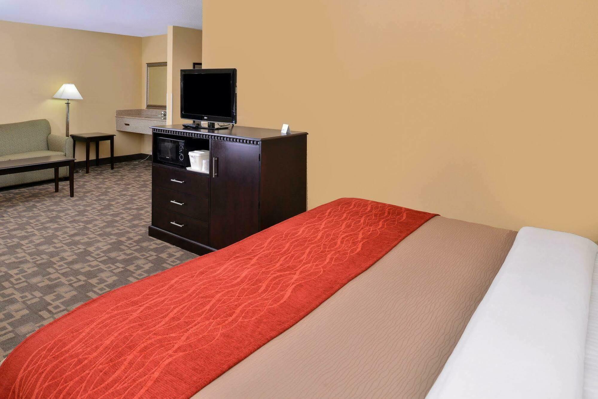 Quality Inn Asheboro South Екстериор снимка